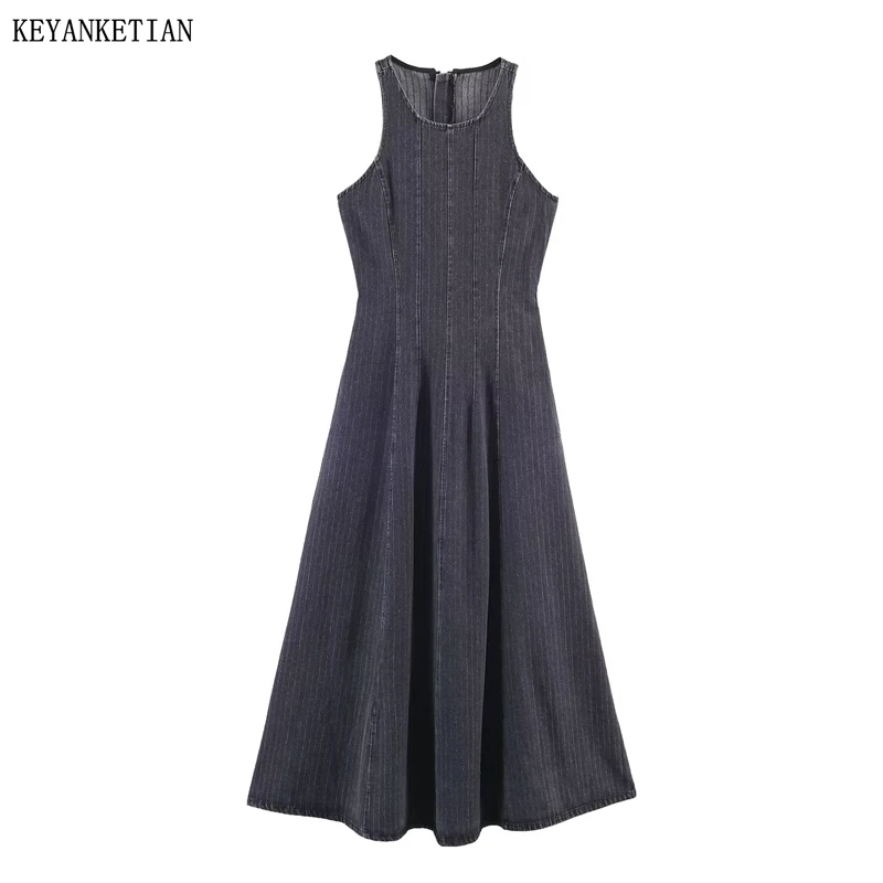 KEYANKETIAN 2026 New Women's Striped Denim Maxi Dress Sleeveless Crew Neck Slim Fit Back Cutout Waist Casual Long Jean Dress
KEYANKETIAN 2026 New Women's Striped Denim Maxi Dress Sleeveless Crew Neck Slim Fit Back Cutout Waist Casual Long Jean Dress