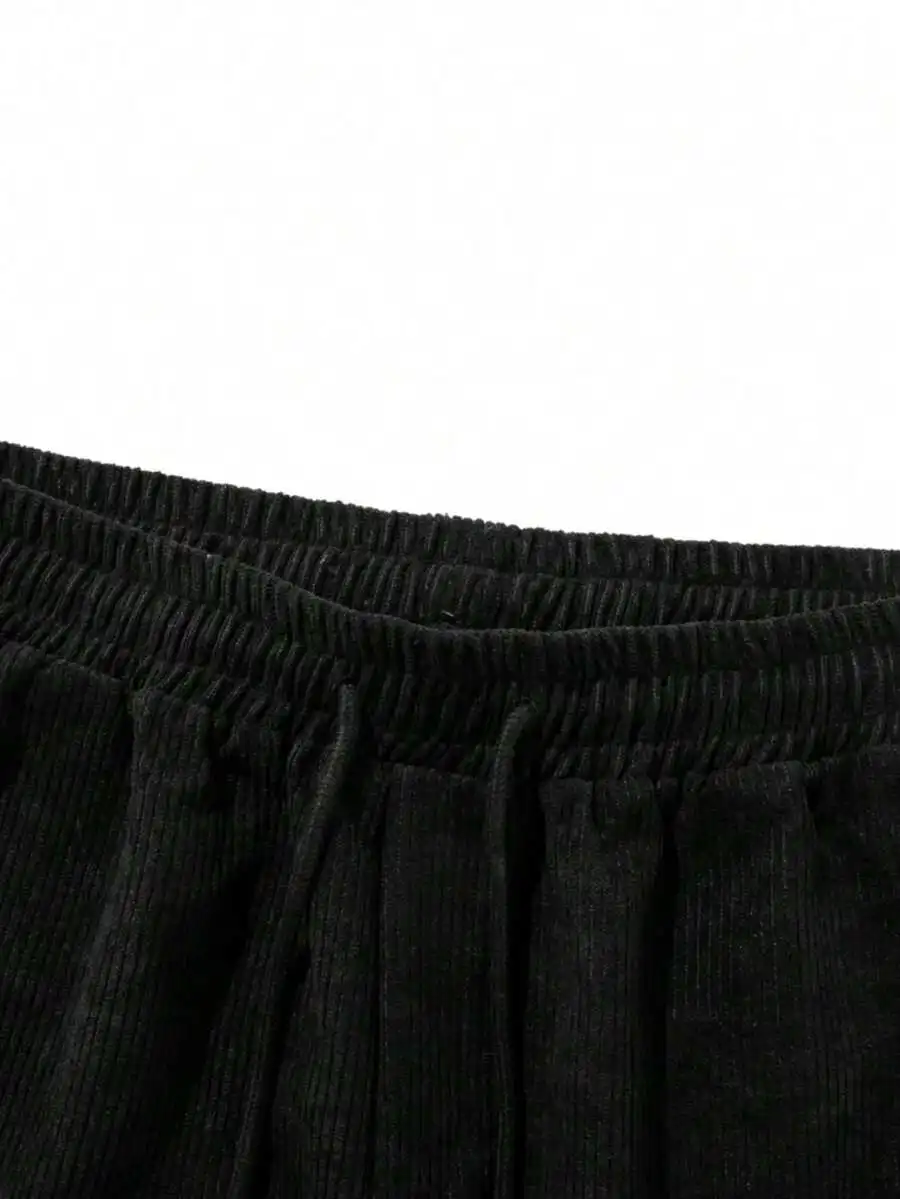 Mens Corduroy Casual Shorts Breathable Thin Fabric Retro Streetwear Style
Mens Corduroy Casual Shorts Breathable Thin Fabric Retro Streetwear Style