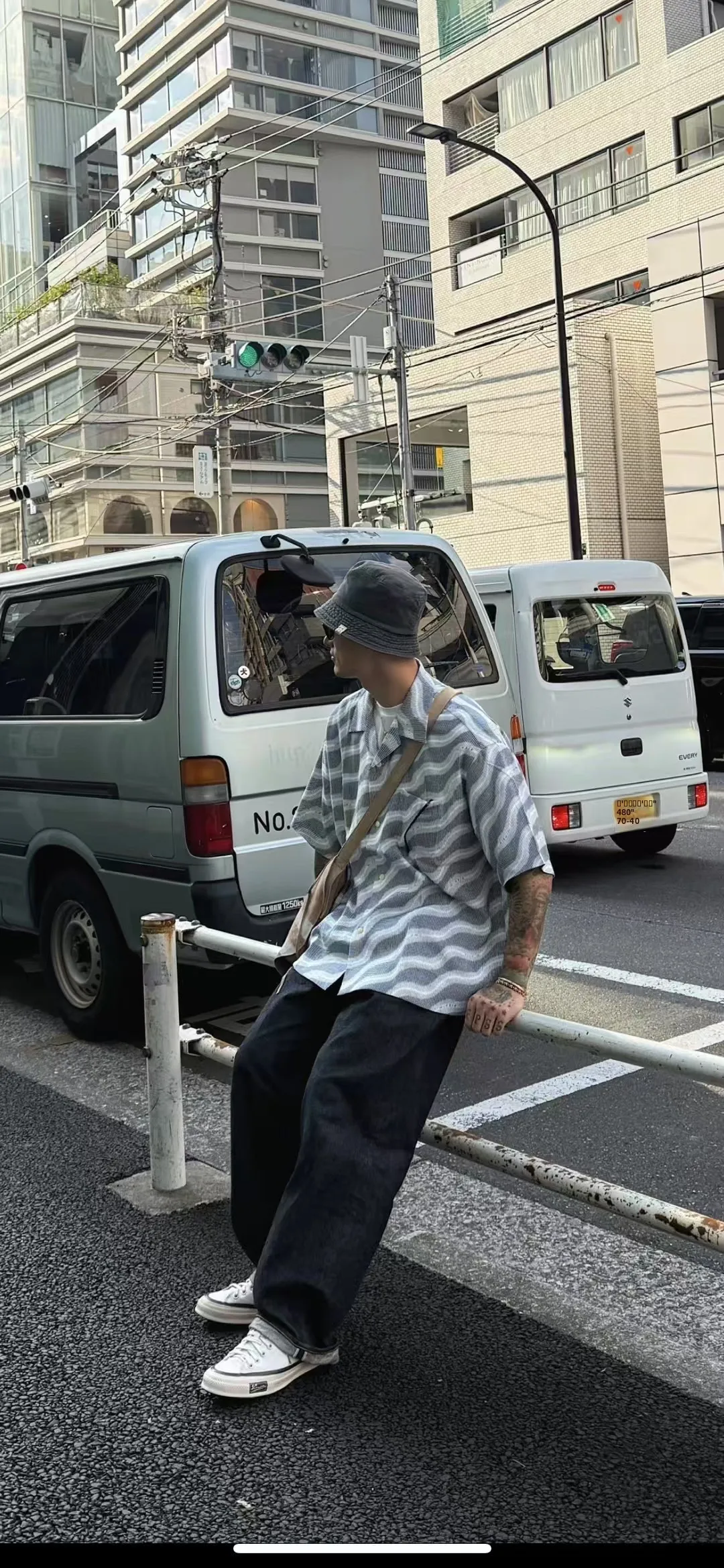 Visvim Kofu 25SS Copa irt Summer Hawaiian Stripe Loose Fit Breathable Cool Feeling ort Sve Button up ex irt
Visvim Kofu 25SS Copa irt Summer Hawaiian Stripe Loose Fit Breathable Cool Feeling ort Sve Button up ex irt