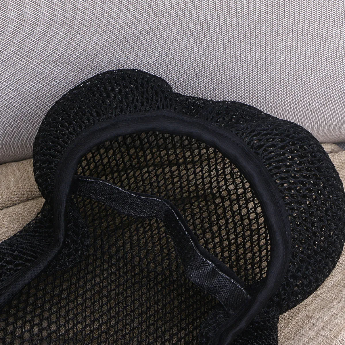 Universal Breathable Black Mesh Motorcycle Seat Cover Elastic Band Design Dirt Resistant Rainproof Protector for Electric Bike
Universal Breathable Black Mesh Motorcycle Seat Cover Elastic Band Design Dirt Resistant Rainproof Protector for Electric Bike