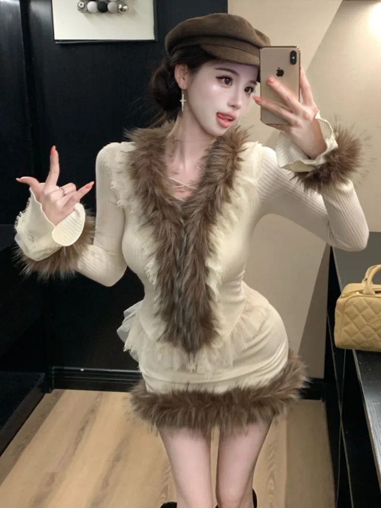 Slimming High Waist Knitted Top And Furry Skirt Set for Women Long Sleeve V-Neck Commute Style Korean Fashion Autumn Winter N...
Slimming High Waist Knitted Top And Furry Skirt Set for Women Long Sleeve V-Neck Commute Style Korean Fashion Autumn Winter N...