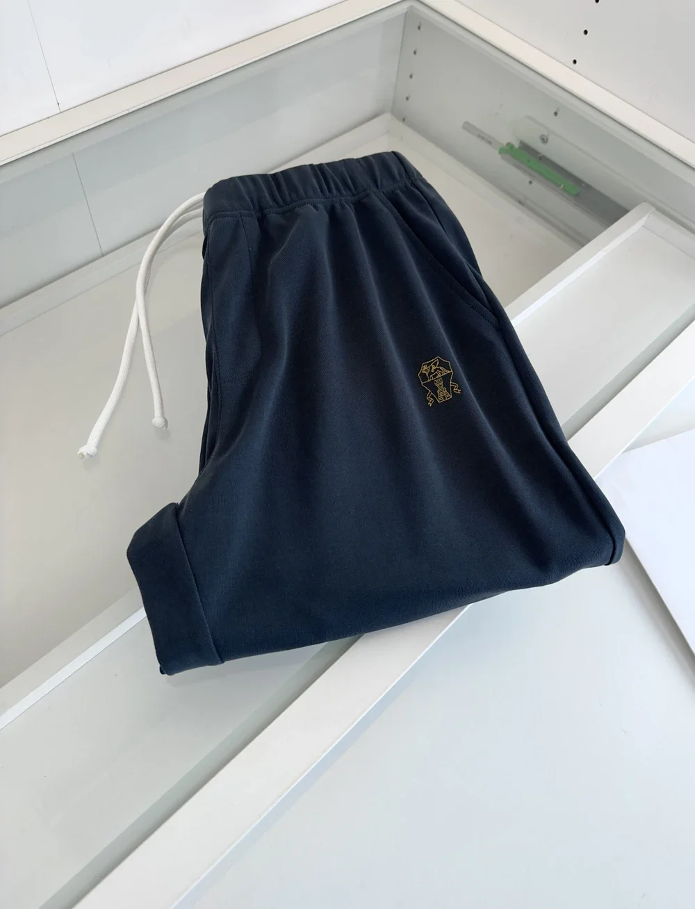 BILLIONAIRE BLKA CPTG Pants Thin Cotton 2024 Spring Summer new outdoors Lanyard embroidery High Quality Size M-3XL Long Pants
BILLIONAIRE BLKA CPTG Pants Thin Cotton 2024 Spring Summer new outdoors Lanyard embroidery High Quality Size M-3XL Long Pants