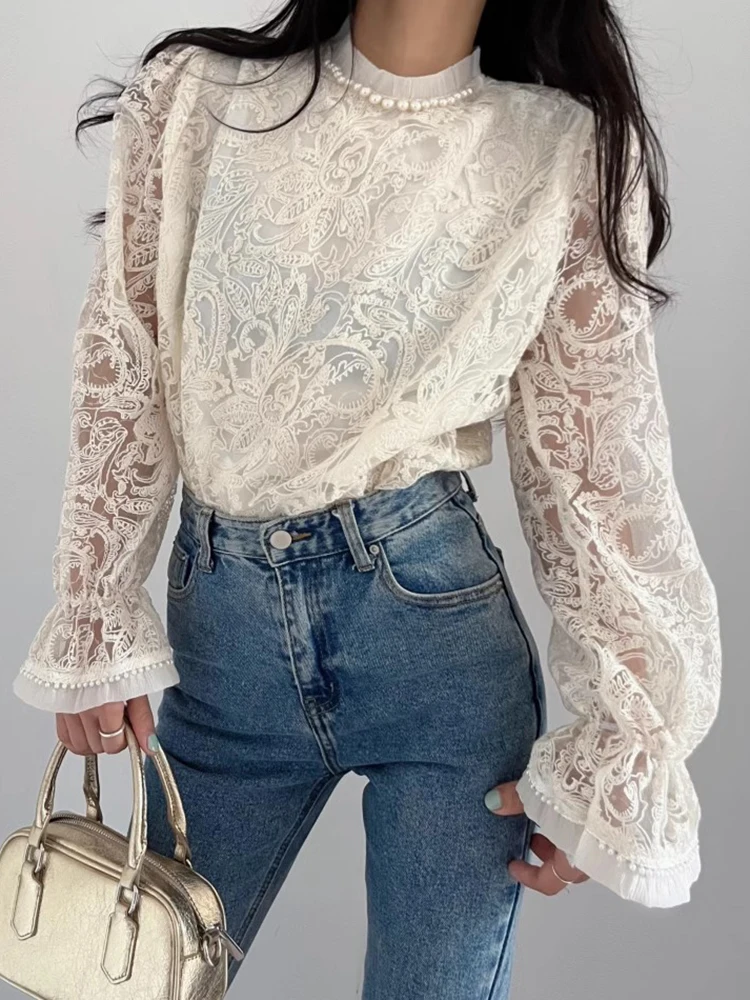 Gagarich Nail Bead Embellishment Embroidery Hook Flower Lace Shirt Women Spring New Western Transparent Flared Sleeve Top
Gagarich Nail Bead Embellishment Embroidery Hook Flower Lace Shirt Women Spring New Western Transparent Flared Sleeve Top