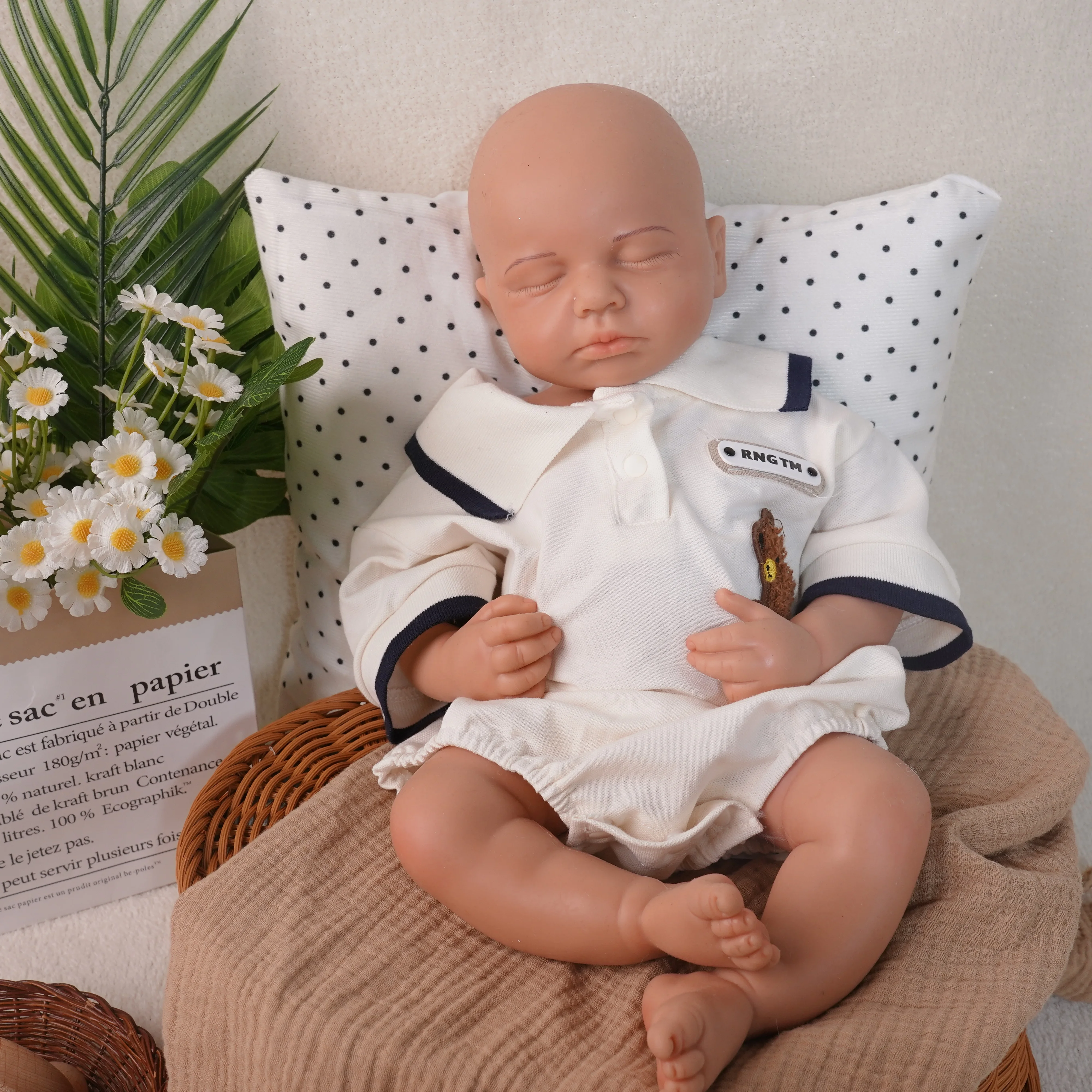 3kg Very Real And Healing Baby Boy Sleeping Style Best Christmas Gift for Children 19.92-inch Solid Silicone Reborn Doll
3kg Very Real And Healing Baby Boy Sleeping Style Best Christmas Gift for Children 19.92-inch Solid Silicone Reborn Doll