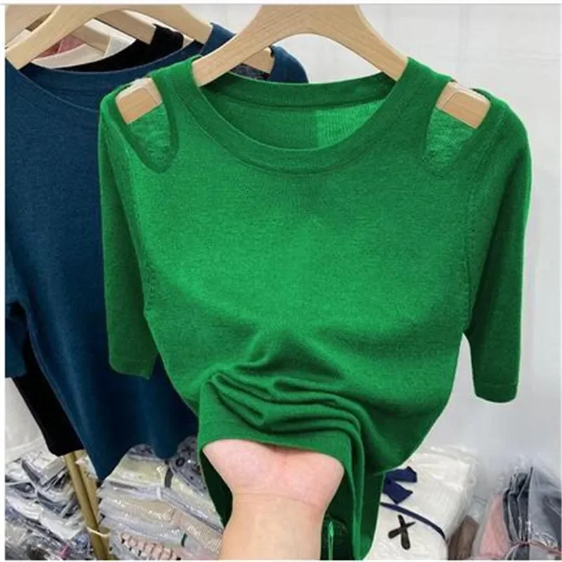 Hollowed Out Off Shoulder All-match Knitted T-Shirt Summer Short Sleeve Pullover Tees Korean Fashion Vintage Women Casual Tops
Hollowed Out Off Shoulder All-match Knitted T-Shirt Summer Short Sleeve Pullover Tees Korean Fashion Vintage Women Casual Tops