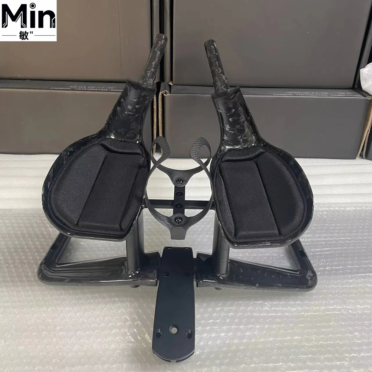 Карбоновый руль для триатлона Carbon TT, базовый диаметр 370/400/420 мм, крепление 31,8 мм
Карбоновый руль для триатлона Carbon TT, базовый диаметр 370/400/420 мм, крепление 31,8 мм