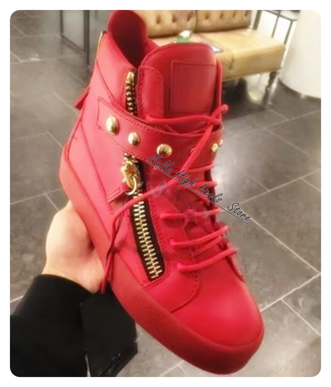 Fashion Sports Metal Decor Red High-Top Sneakers Men Leather 2022 Shoes Women Side Zipper Running Lace Up Buckle New Sneakers
Fashion Sports Metal Decor Red High-Top Sneakers Men Leather 2022 Shoes Women Side Zipper Running Lace Up Buckle New Sneakers