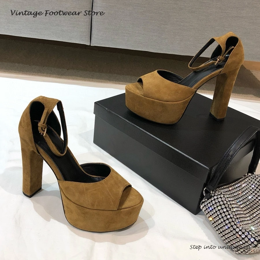 Vintage Peep Toe Platform Sandals in Suede Office Ladies Round Open Toe Block Heel Shoes Women's Fashion Runway Modern Sandals
Vintage Peep Toe Platform Sandals in Suede Office Ladies Round Open Toe Block Heel Shoes Women's Fashion Runway Modern Sandals