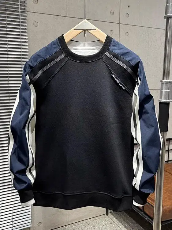 Повседневный мужской свитшот с длинным рукавом и круглым вырезом, дизайн с цветовыми блоками, универсальный, модный базовый слой для весны и осени.
Повседневный мужской свитшот с длинным рукавом и круглым вырезом, дизайн с цветовыми блоками, универсальный, модный базовый слой для весны и осени.