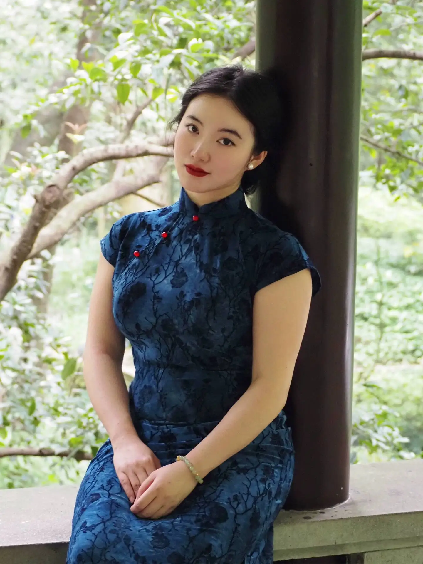 5XL Size Qipao for Women New Chinese Style Improved Dress Cheongsam long qipao Show Performance Costume
5XL Size Qipao for Women New Chinese Style Improved Dress Cheongsam long qipao Show Performance Costume