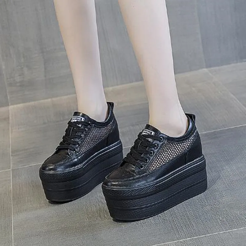 New Fashion Women Platform Shoes Summer Breathable Mesh Female Sneakers Thick Sole Women Genuine Leather Inner Heightening Shoe
New Fashion Women Platform Shoes Summer Breathable Mesh Female Sneakers Thick Sole Women Genuine Leather Inner Heightening Shoe
