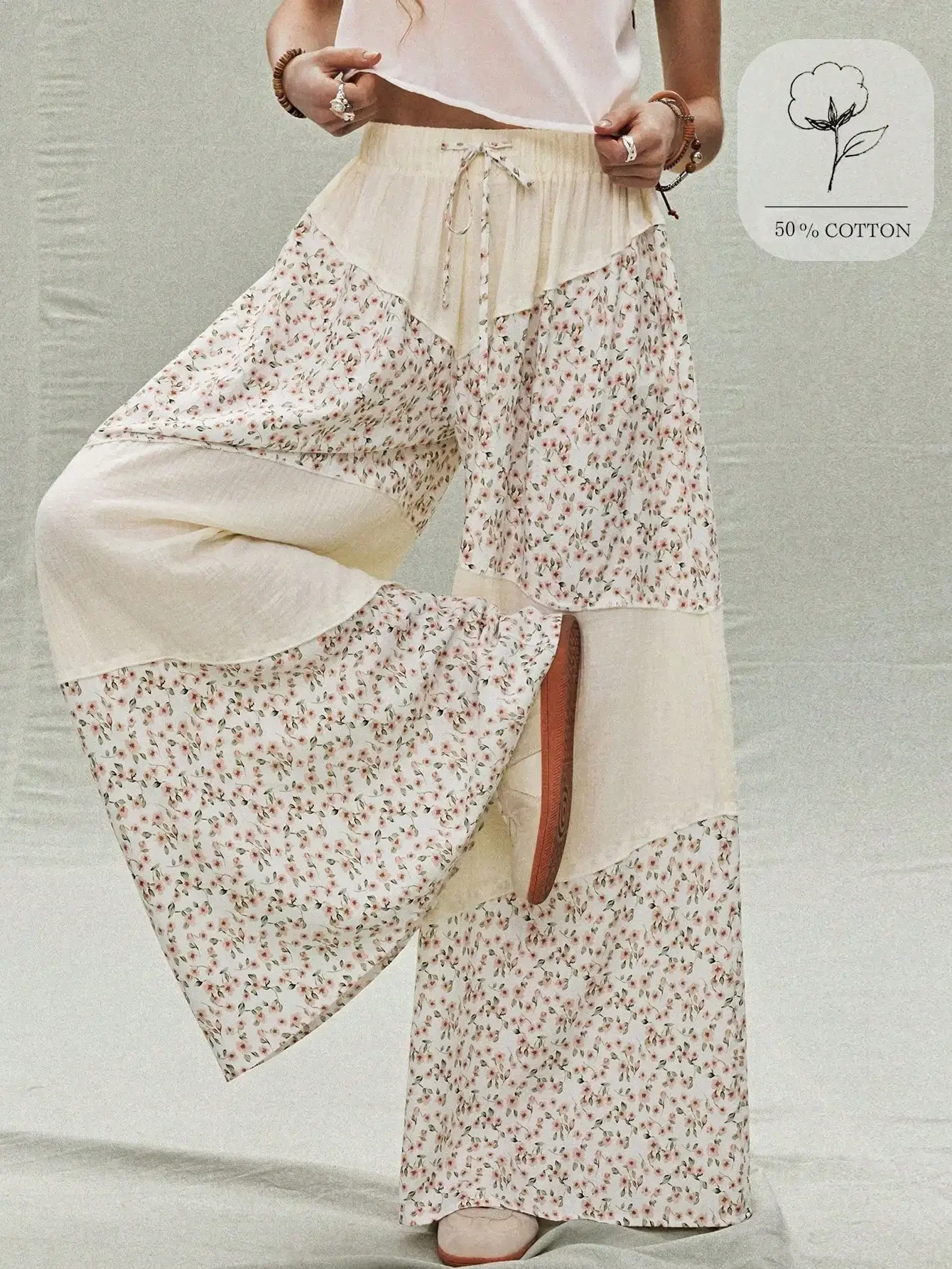 Spring Summer New Floral Patchwork Wide-Leg Pants Regular Waist Elastic Waist Resort Maxi Pants Women Cream Women's Fo
Spring Summer New Floral Patchwork Wide-Leg Pants Regular Waist Elastic Waist Resort Maxi Pants Women Cream Women's Fo
