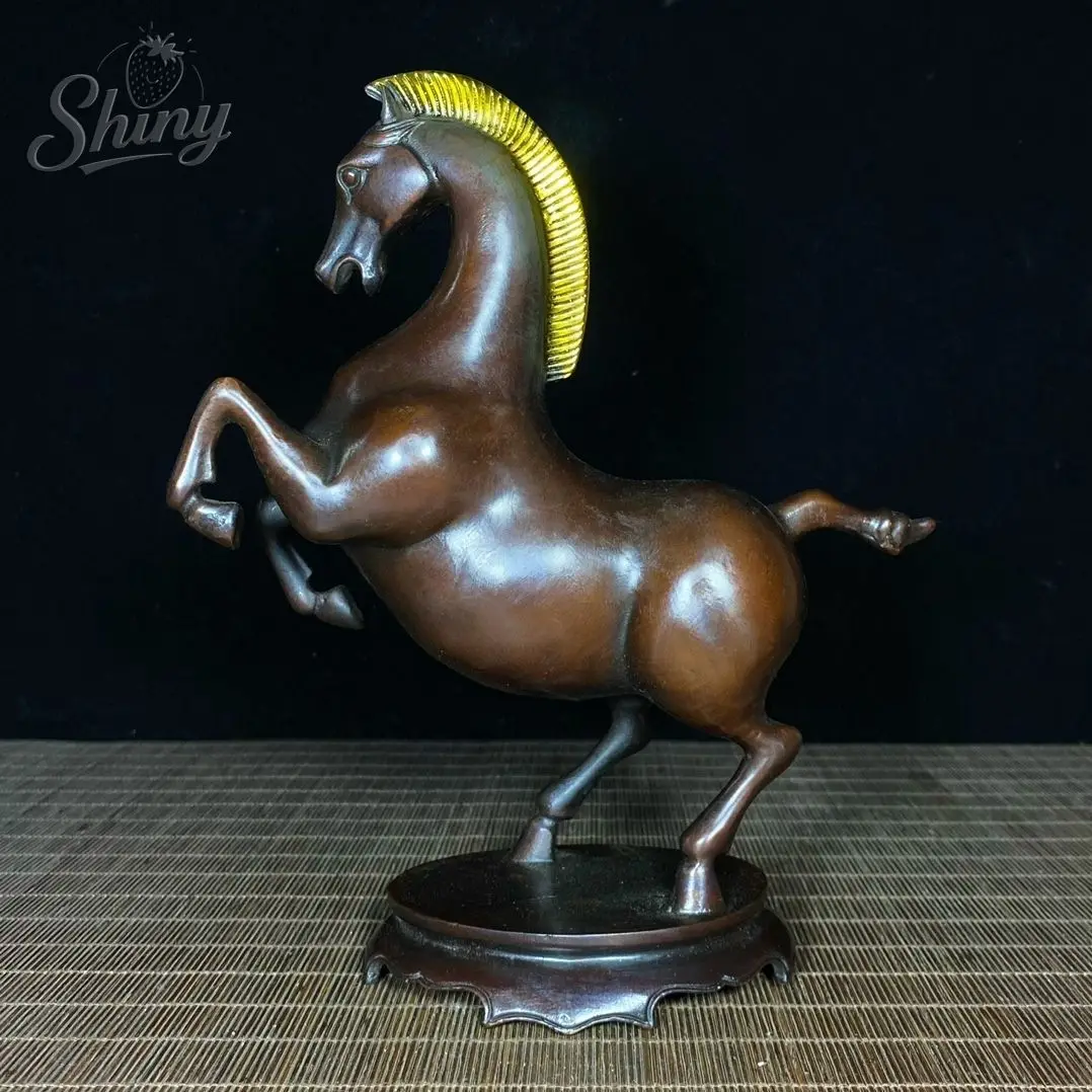 Antique Gilded Bronze Horse Statue Ornament Chinese Zodiac Horse Sculpture Home Living Room Decorative Art Piece
Antique Gilded Bronze Horse Statue Ornament Chinese Zodiac Horse Sculpture Home Living Room Decorative Art Piece