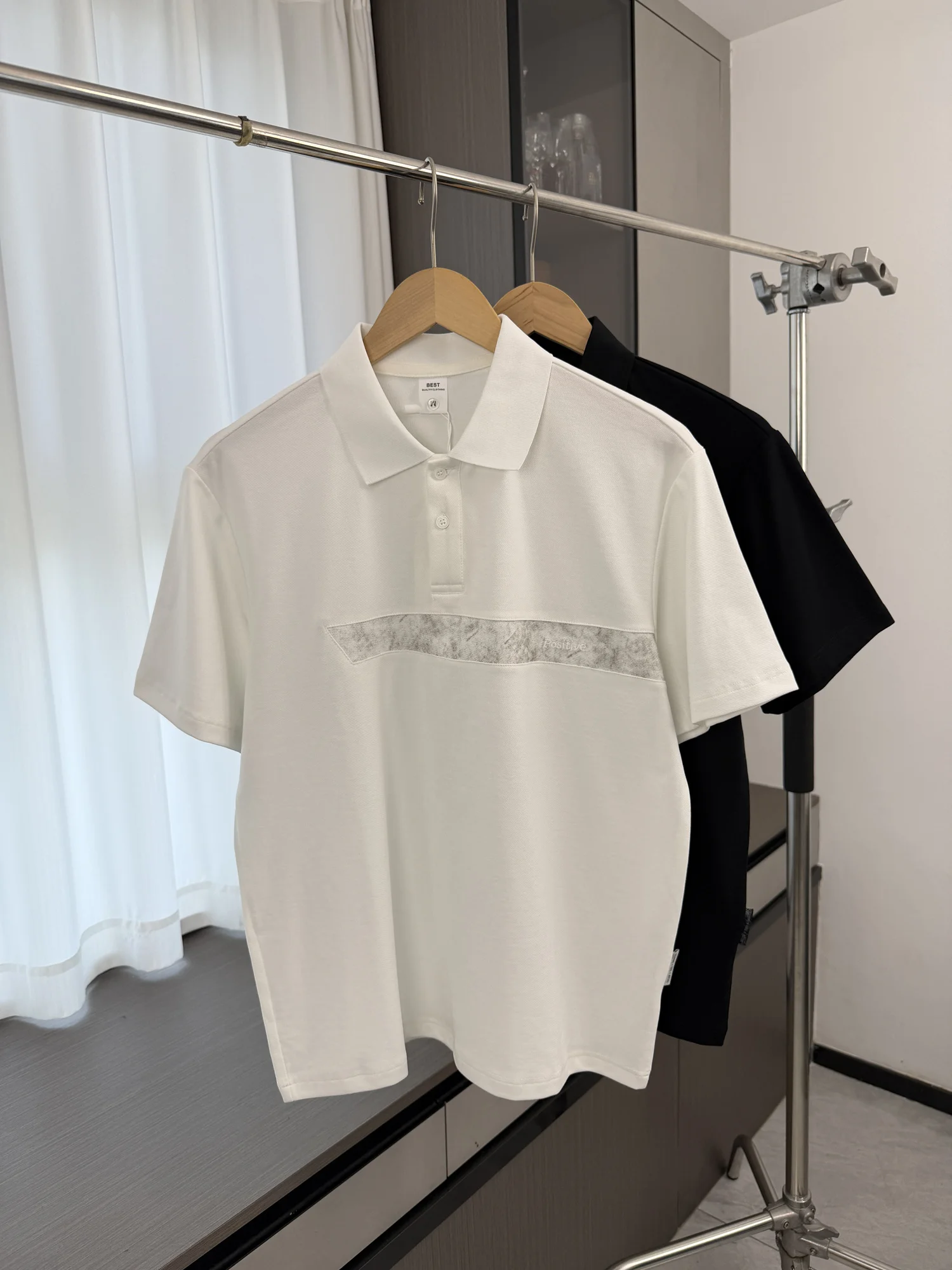 High-End Series Men's Casual Short Sleeve Shirt Cool Breathable Color Block Collar T-Shirt Fashion Urban Style Summer Wear
High-End Series Men's Casual Short Sleeve Shirt Cool Breathable Color Block Collar T-Shirt Fashion Urban Style Summer Wear