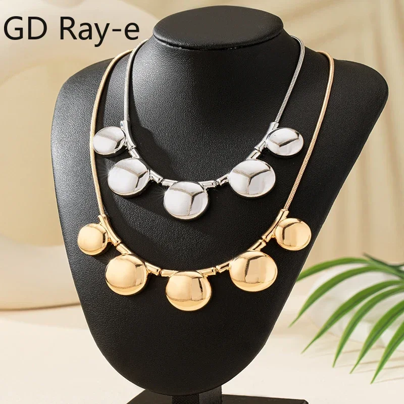 High Quality Necklaces New Trendy Gold Color Silver Color Metal Charms Pendants Chains Fashion Necklace for Women Gifts
High Quality Necklaces New Trendy Gold Color Silver Color Metal Charms Pendants Chains Fashion Necklace for Women Gifts