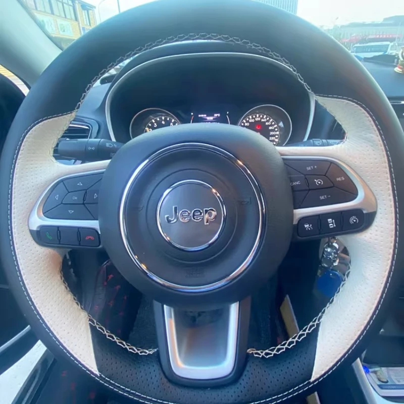 Чехол на руль из натуральной кожи ручной работы для Jeep Compass 2017-2018, Renegade 2015-2018, Fiat Toro 2017-2019
Чехол на руль из натуральной кожи ручной работы для Jeep Compass 2017-2018, Renegade 2015-2018, Fiat Toro 2017-2019