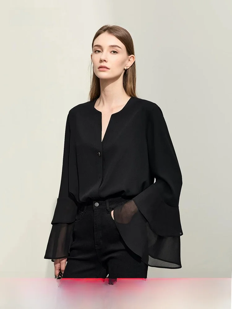Women's Loose V-Neck Double Layered Lace Blouse Elegant Simple Style Long Sleeve Pure Color Flounce Hem Top for Commute
Women's Loose V-Neck Double Layered Lace Blouse Elegant Simple Style Long Sleeve Pure Color Flounce Hem Top for Commute