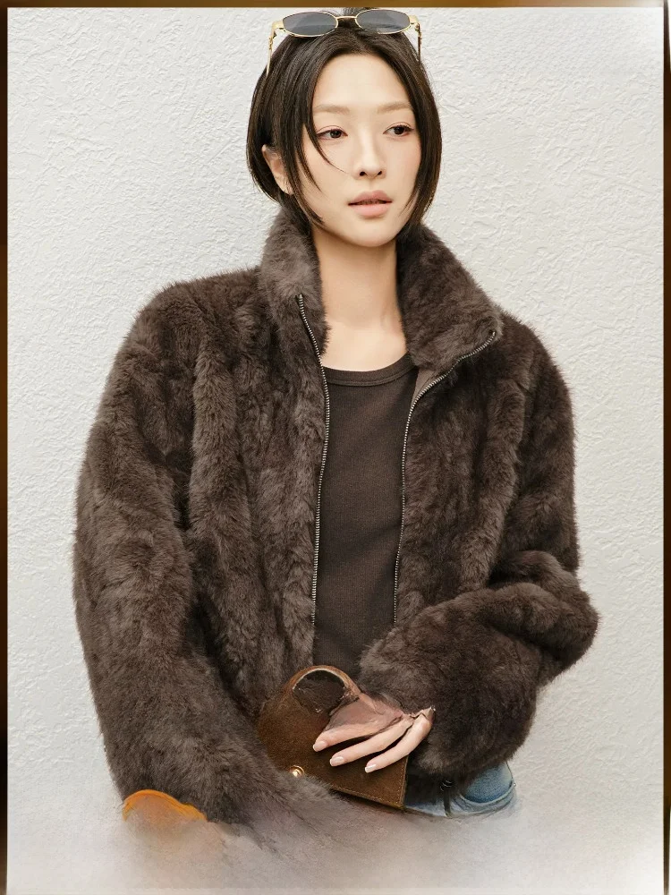 Meiyang Plu ort Coat Women's Faion Stand Collar Fake Fur Vest Spring Season Polyester Fiber Long Sve Zipper Closure
Meiyang Plu ort Coat Women's Faion Stand Collar Fake Fur Vest Spring Season Polyester Fiber Long Sve Zipper Closure