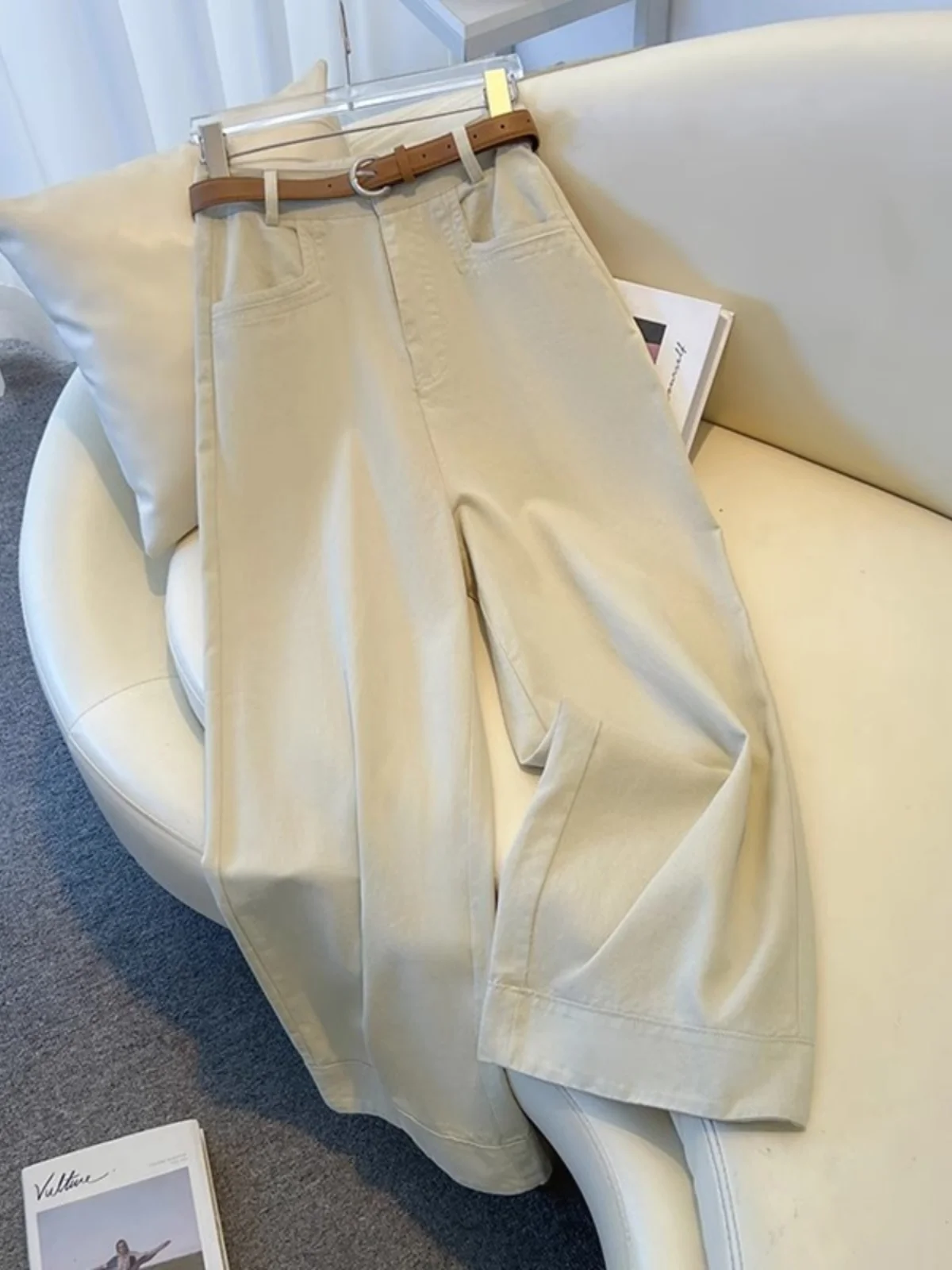 Джинсы прямого кроя цвета хаки для женщин, весна 2025, маленький размер, модные, омолаживающие, облегающие, из девяти частей, тонкие, широкие брюки
Джинсы прямого кроя цвета хаки для женщин, весна 2025, маленький размер, модные, омолаживающие, облегающие, из девяти частей, тонкие, широкие брюки