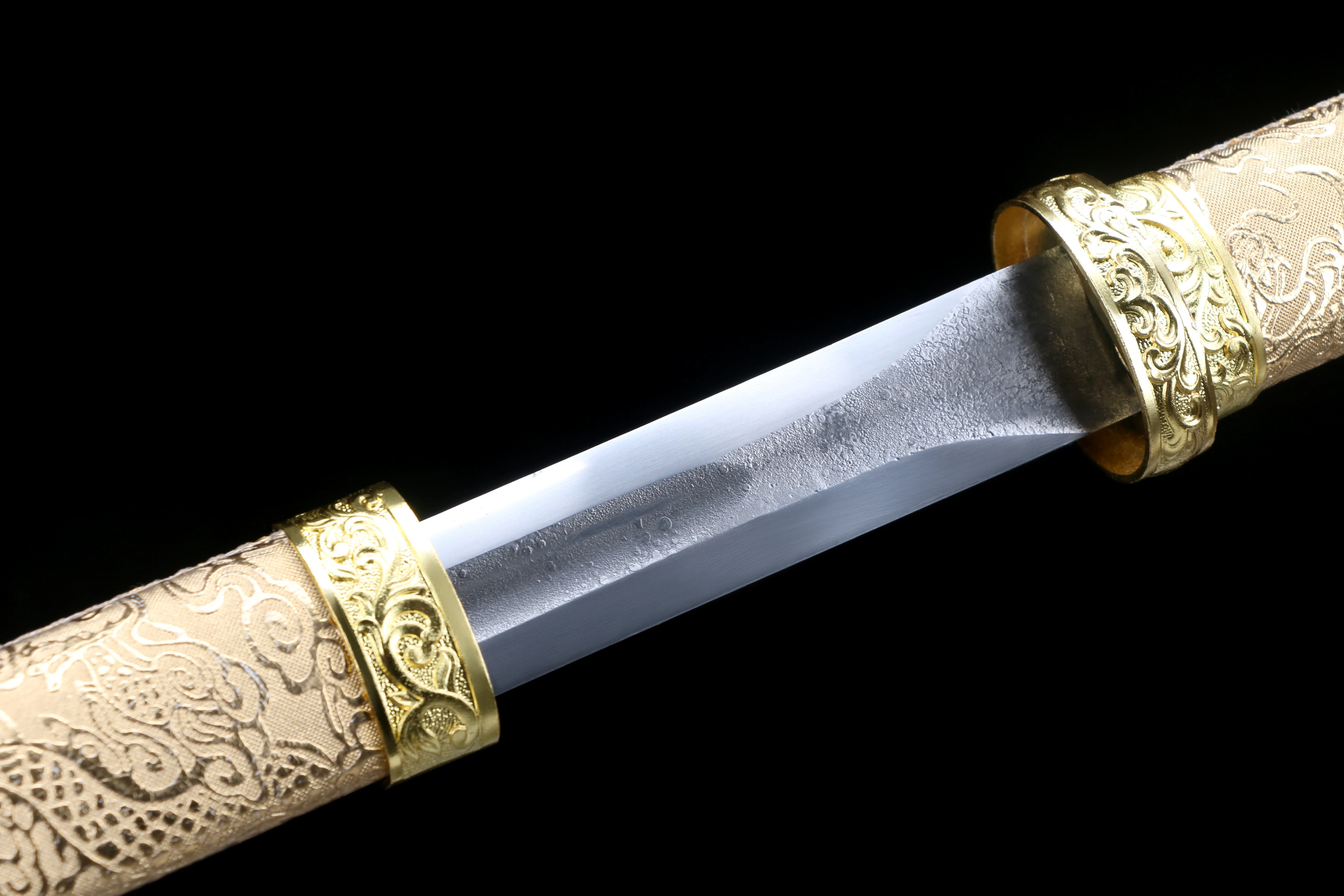 103 cm Medieval full tang Golden Dragon Sword Manganese Steel Viking King Samurai Sword Battle Preparation katana Ninja Kung F
103 cm Medieval full tang Golden Dragon Sword Manganese Steel Viking King Samurai Sword Battle Preparation katana Ninja Kung F