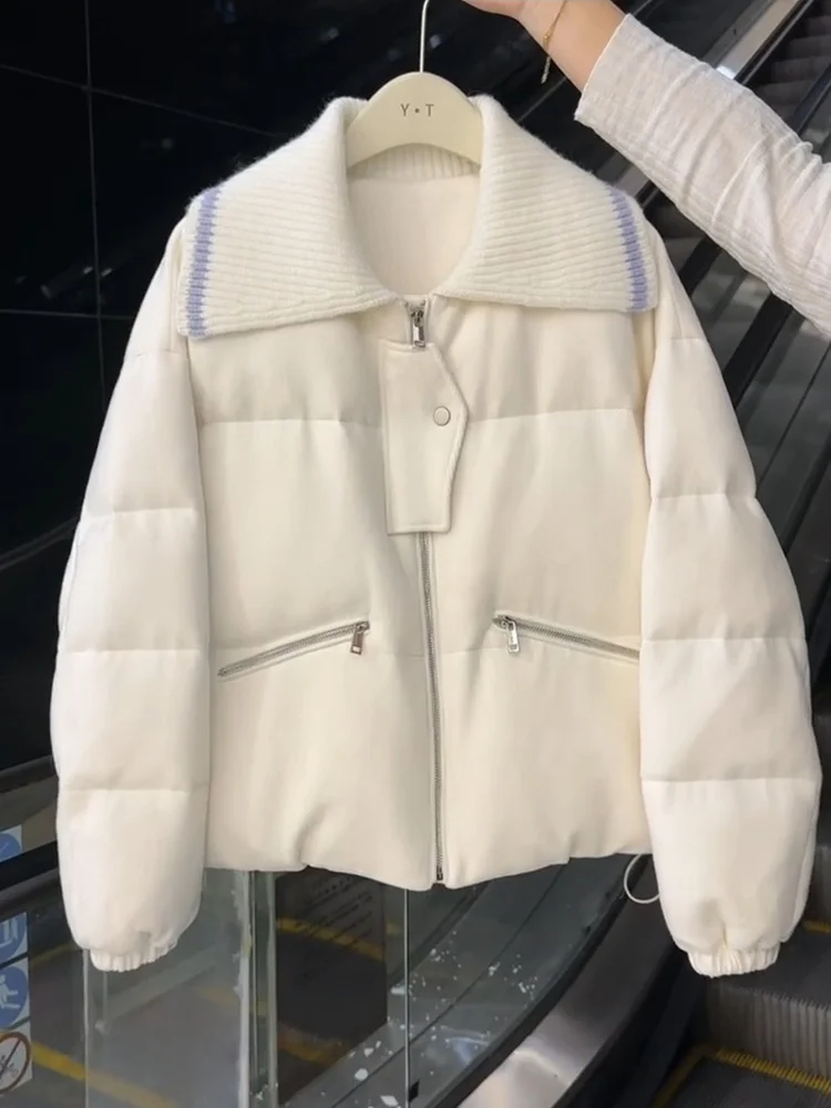Stylish Korean Style Short Cotton Jacket Thickened Warm Coat Flip Collar Filling Winter Outerwear Women's Fashion Commute
Stylish Korean Style Short Cotton Jacket Thickened Warm Coat Flip Collar Filling Winter Outerwear Women's Fashion Commute
