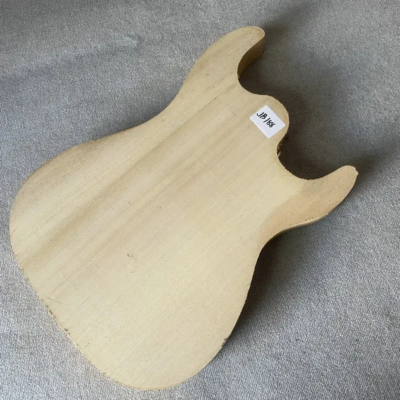 Корпус электрогитары ST из необработанного цельного дерева JB188, без покраски, для самостоятельной сборки, для правой или левой руки, неокрашенный, для самостоятельной покраски.
Корпус электрогитары ST из необработанного цельного дерева JB188, без покраски, для самостоятельной сборки, для правой или левой руки, неокрашенный, для самостоятельной покраски.