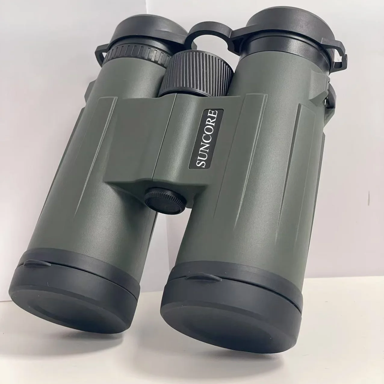 Набор уличных биноклей 10x42 HD: компактный и портативный, с футляром, для использования в нескольких сценариях, как на птицах, пеших прогулок и
Набор уличных биноклей 10x42 HD: компактный и портативный, с футляром, для использования в нескольких сценариях, как на птицах, пеших прогулок и