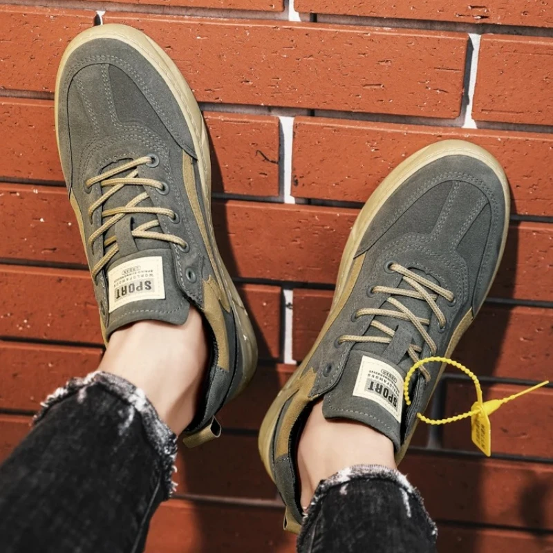 2025 New Men's Casual Sports Shoes - Retro Suede and Canvas Design, Fashionable Low Cut Casual Shoe Outdoor Walking Shoes sale
2025 New Men's Casual Sports Shoes - Retro Suede and Canvas Design, Fashionable Low Cut Casual Shoe Outdoor Walking Shoes sale