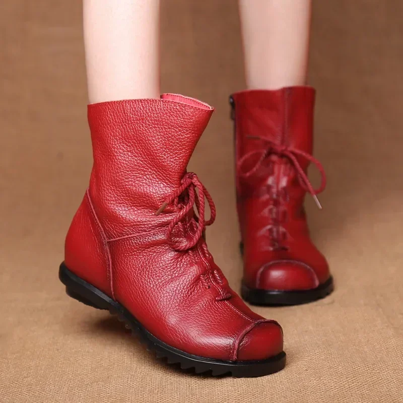 Retro Original Genuine Leather Warm Autumn and Winter Simple Pure Color Low Heeled Short Boots for Women
Retro Original Genuine Leather Warm Autumn and Winter Simple Pure Color Low Heeled Short Boots for Women