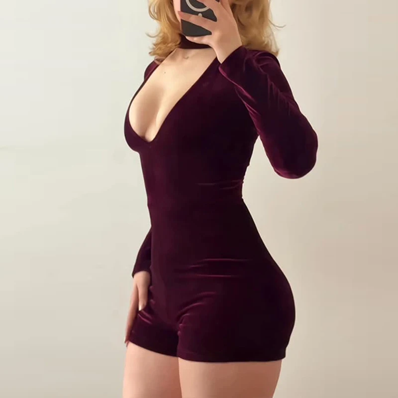 OMSJ Sexy Wine Red Velvet Low-cut Neck Long Sleeve Skinny Zipper Package Hip Playsuit Fashion Club Street Outfit Jumpsuit Shorts
OMSJ Sexy Wine Red Velvet Low-cut Neck Long Sleeve Skinny Zipper Package Hip Playsuit Fashion Club Street Outfit Jumpsuit Shorts