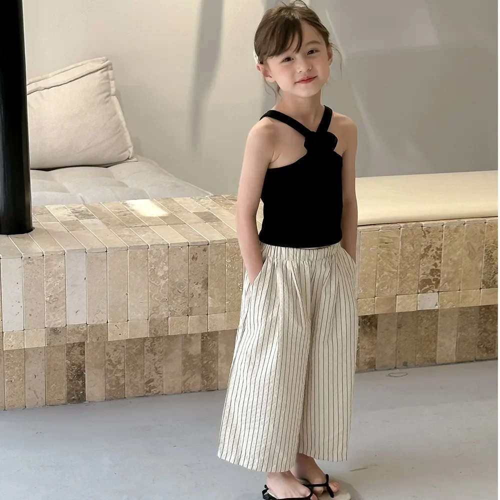 Girl Top Kids 2024 Summer Girls Three-dimensional Flower Halter Girl Treasure Spice Girl Hole Strip Sleeveless T-shirt Clothes
Girl Top Kids 2024 Summer Girls Three-dimensional Flower Halter Girl Treasure Spice Girl Hole Strip Sleeveless T-shirt Clothes