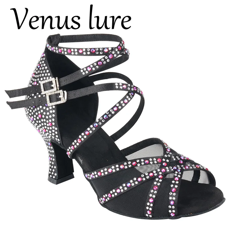 Женские черные сандалии для латиноамериканских танцев Venus Lure с маленькими кристаллами 2022
Женские черные сандалии для латиноамериканских танцев Venus Lure с маленькими кристаллами 2022