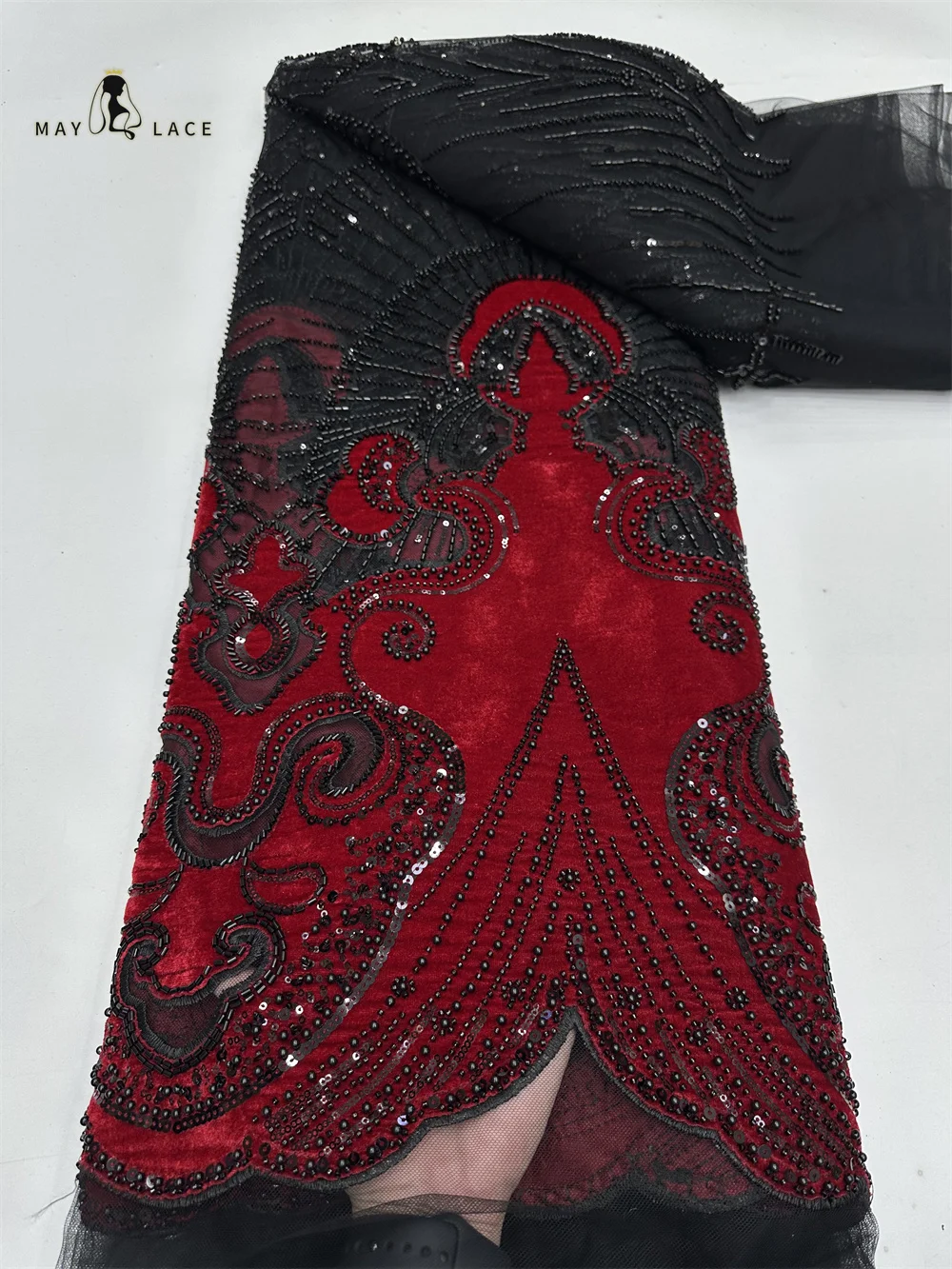 African Velvet Lace Fabric 2026 High Quality Nigeria Beaded Lace French Tulle Lace Fabric For Party Wedding Dress Sewing Cloth
African Velvet Lace Fabric 2026 High Quality Nigeria Beaded Lace French Tulle Lace Fabric For Party Wedding Dress Sewing Cloth