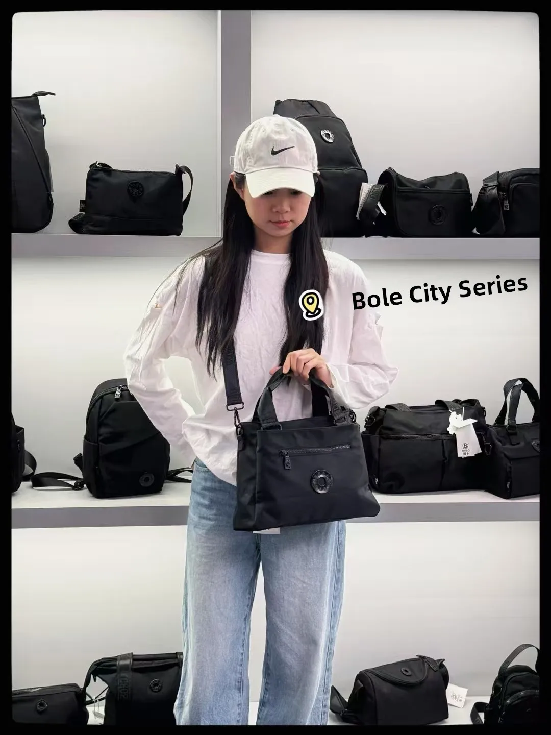 Water-Resistant Ox Cloth Accordion Handbag Casual Crossbody Multi-Layered Women's Bag by Bo Pu Soft Handle Tote Bag
Water-Resistant Ox Cloth Accordion Handbag Casual Crossbody Multi-Layered Women's Bag by Bo Pu Soft Handle Tote Bag