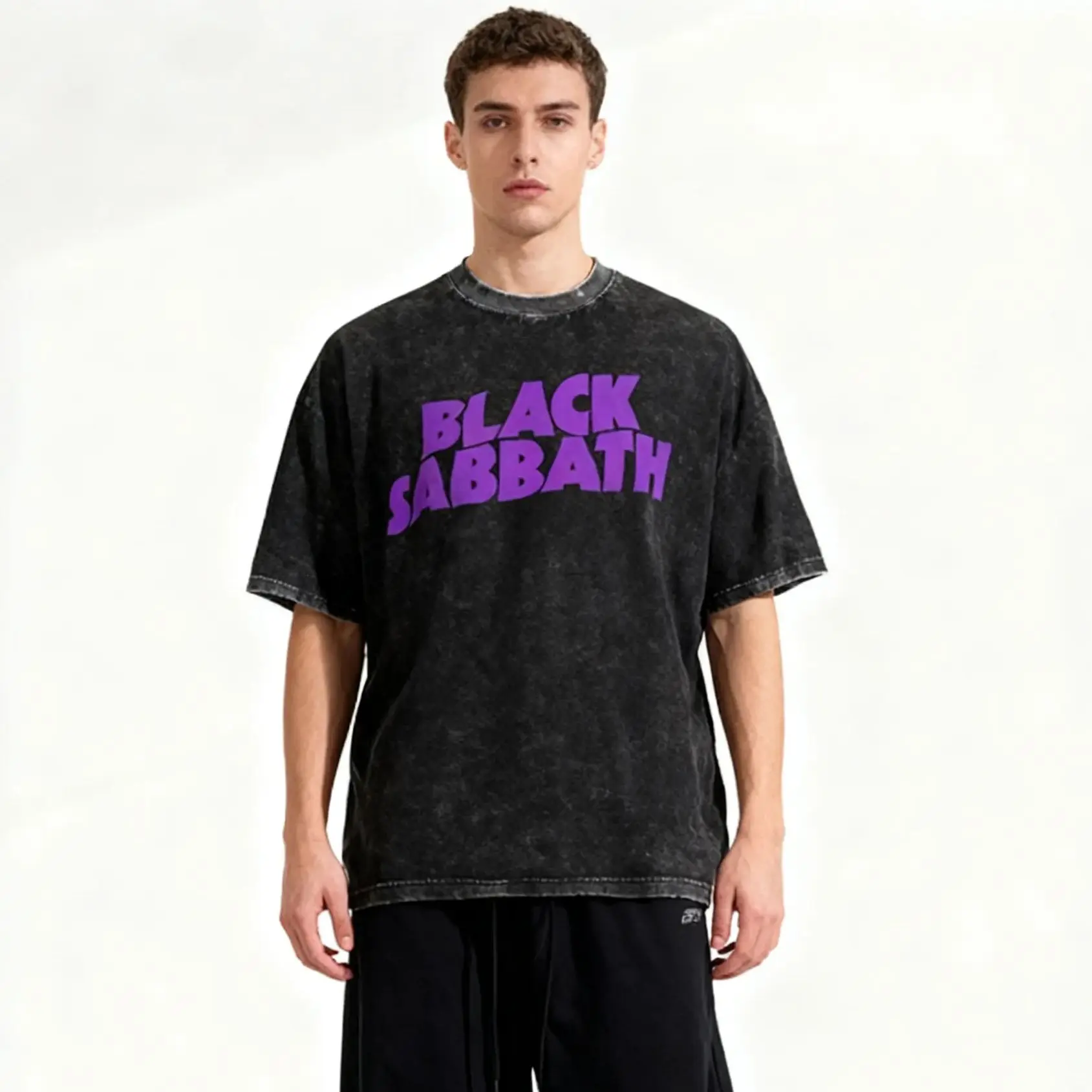 Мужская потертая уличная футболка с ярким фиолетовым рисунком Band For Black Sabbath, классическая удобная повседневная футболка из тяжелого металла
Мужская потертая уличная футболка с ярким фиолетовым рисунком Band For Black Sabbath, классическая удобная повседневная футболка из тяжелого металла