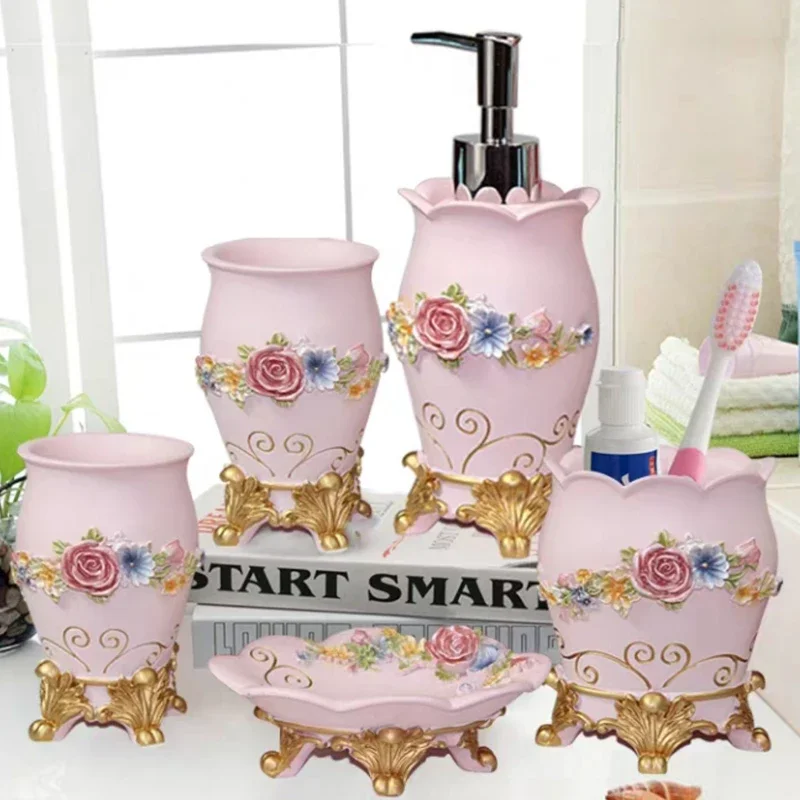 5 шт. модные принадлежности для ванной комнаты, набор из пяти предметов для ванной комнаты, ванны, свадебный подарок для дома, комплект принадлежностей для мытья
5 шт. модные принадлежности для ванной комнаты, набор из пяти предметов для ванной комнаты, ванны, свадебный подарок для дома, комплект принадлежностей для мытья
