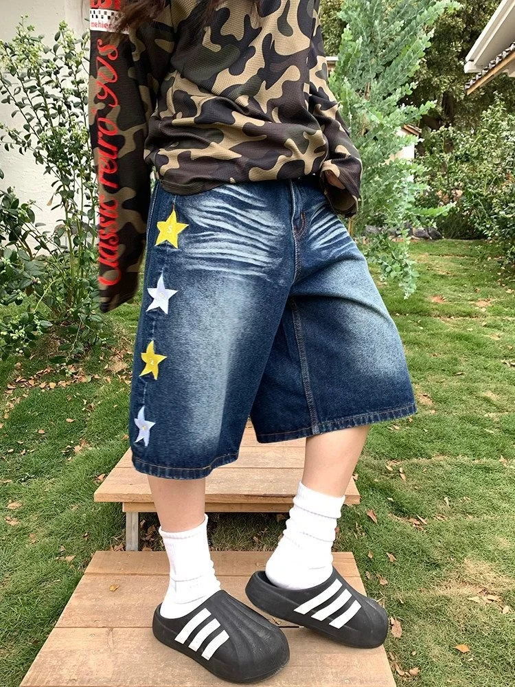 Loose Fit American Design Washed Star Pattern Embroidery Denim Shorts Women's New Style Five-Point Pants High Waist Wide Leg ...
Loose Fit American Design Washed Star Pattern Embroidery Denim Shorts Women's New Style Five-Point Pants High Waist Wide Leg ...