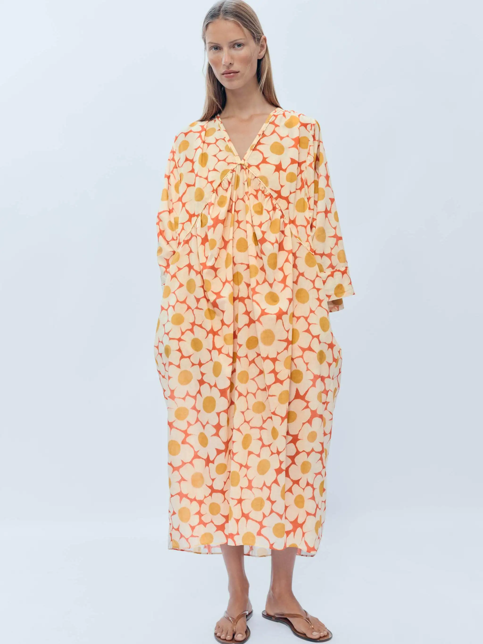 Spring New Arrival Women's Floral Print V-Neck Dress Holiday Style Commute Dress 18-25 Years Olds 2026 Season
Spring New Arrival Women's Floral Print V-Neck Dress Holiday Style Commute Dress 18-25 Years Olds 2026 Season