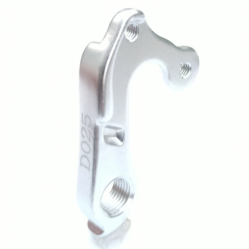 1pc bicycle Derailleur Hanger for Fuji D025 D032 Sportif Absolute Cross Feather Tread SL Tomac Carbide Snyper Frame mech dropout
1pc bicycle Derailleur Hanger for Fuji D025 D032 Sportif Absolute Cross Feather Tread SL Tomac Carbide Snyper Frame mech dropout