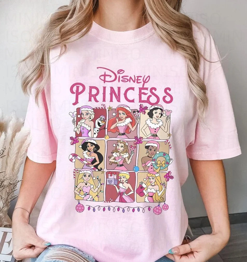 Disney Christmas Magic Kingdom Print T-shirt Boys and Girls Casual Fashion Short Sleeve Family Parent-Child Tops Men and Women
Disney Christmas Magic Kingdom Print T-shirt Boys and Girls Casual Fashion Short Sleeve Family Parent-Child Tops Men and Women