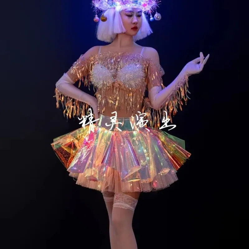 Tassel Top Sequin Laser Skirt Outfit Bar Nightclub Party Show Singer Dancer Team Performance Costume Christmas Festival Clothing
Tassel Top Sequin Laser Skirt Outfit Bar Nightclub Party Show Singer Dancer Team Performance Costume Christmas Festival Clothing