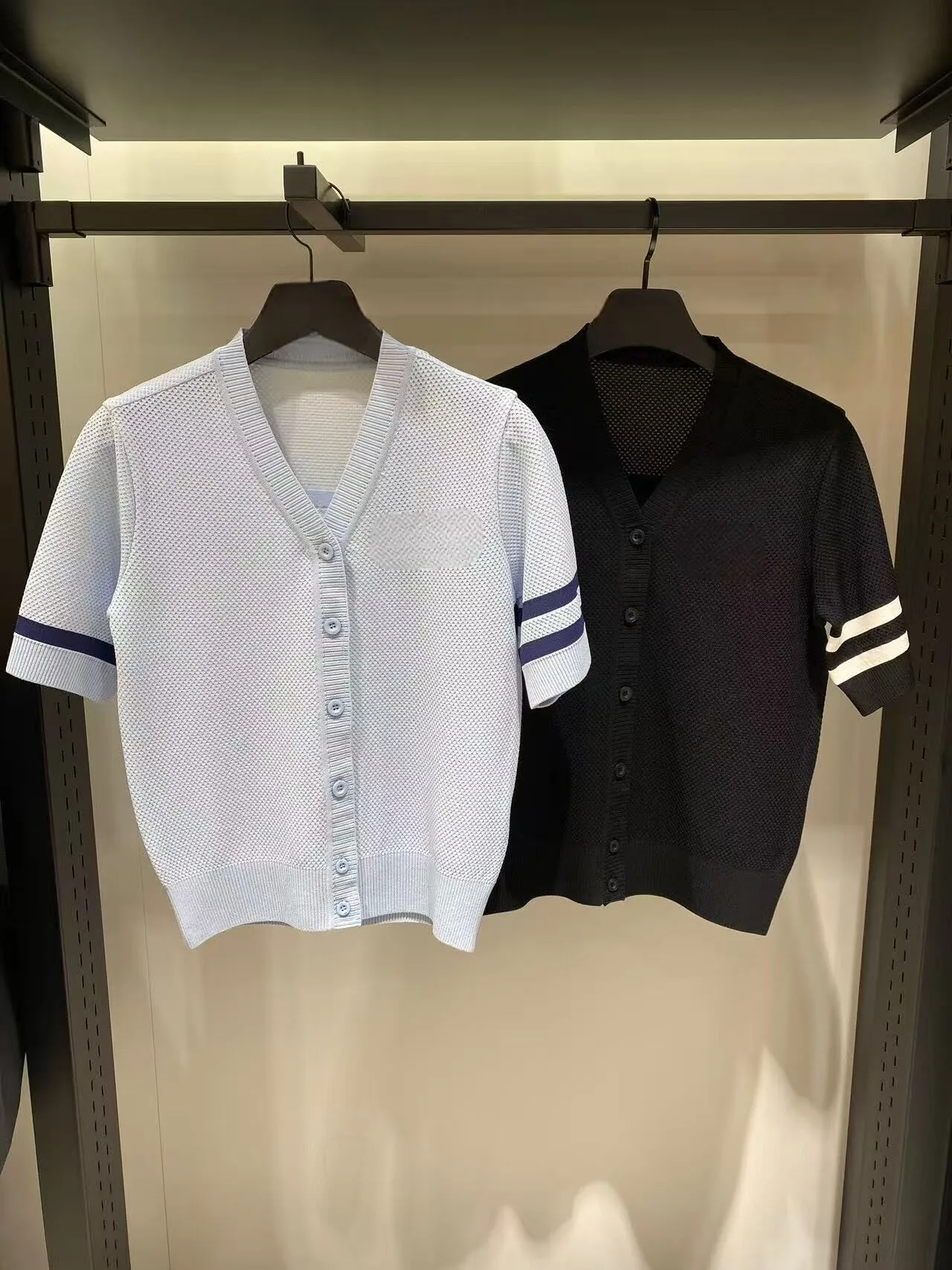 Korean Style Women Golf Knit Cardigan 2026 Summer New Short Sleeve Polo Tops Ladies Baseball Sports Casual Versatile T Shirt
Korean Style Women Golf Knit Cardigan 2026 Summer New Short Sleeve Polo Tops Ladies Baseball Sports Casual Versatile T Shirt