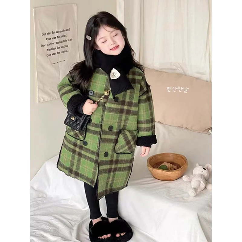Girls Green Plaid Wool Coat Children 2024 New Autumn Winter Fashion Simple Casual Long Coat Korean Simple Style Clothes
Girls Green Plaid Wool Coat Children 2024 New Autumn Winter Fashion Simple Casual Long Coat Korean Simple Style Clothes