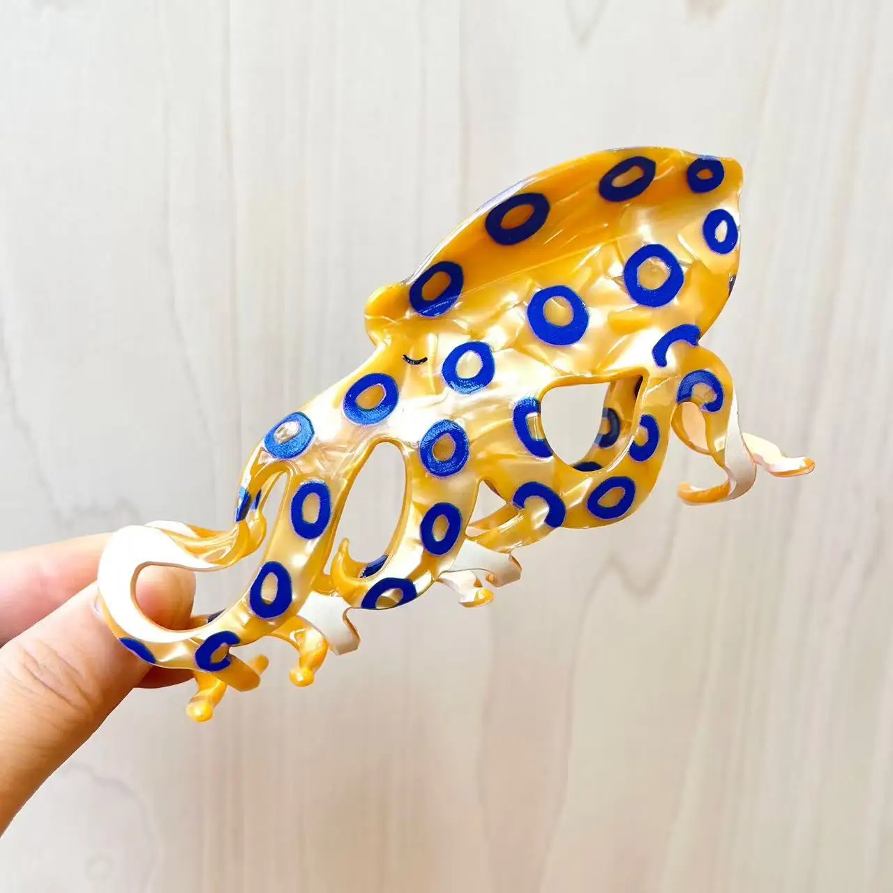 New Ocean Series Acetate Claw Clip High-end Fashion Hair Claw Blue-ringed Octopus Conch Crab Hair Clips Gift Hair Accessories
New Ocean Series Acetate Claw Clip High-end Fashion Hair Claw Blue-ringed Octopus Conch Crab Hair Clips Gift Hair Accessories