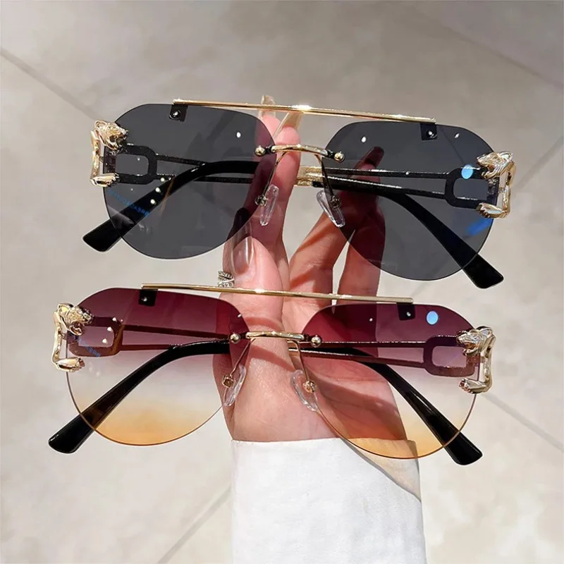 New Luxury Square Sunglasses Man Woman Brand Designer Vintage Rimless Sun Glasses Male Female Fashion Retro Mirror Oculos De Sol
New Luxury Square Sunglasses Man Woman Brand Designer Vintage Rimless Sun Glasses Male Female Fashion Retro Mirror Oculos De Sol