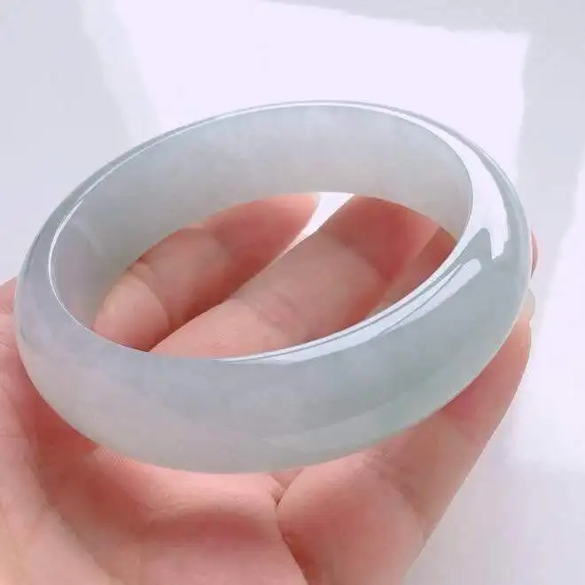 Natural Myanmar Jade Jade 54mm-62mm bracelet Princess jewelry bracelet send mom send girlfriend gift
Natural Myanmar Jade Jade 54mm-62mm bracelet Princess jewelry bracelet send mom send girlfriend gift