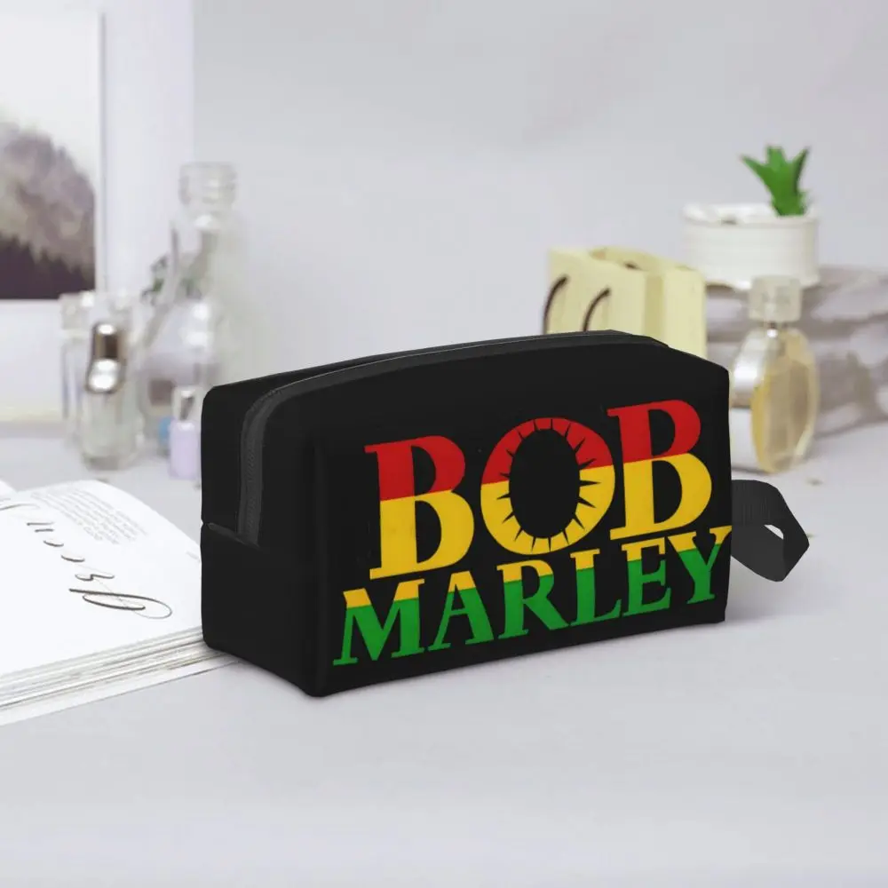 2025 New style Custom Jamaica Singer Reggae Rock Bob Marleys Cosmetic Bag Women Fashion Large Capacity Makeup Case Beauty Storag
2025 New style Custom Jamaica Singer Reggae Rock Bob Marleys Cosmetic Bag Women Fashion Large Capacity Makeup Case Beauty Storag
