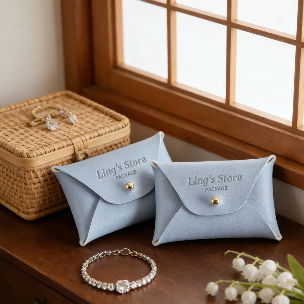 50/100 шт. персонализированных кожаных мешочков с логотипом, 7x5 см, небесно-голубые, для хранения украшений, свадебных сувениров, конфет, с застежкой-застегкой
50/100 шт. персонализированных кожаных мешочков с логотипом, 7x5 см, небесно-голубые, для хранения украшений, свадебных сувениров, конфет, с застежкой-застегкой