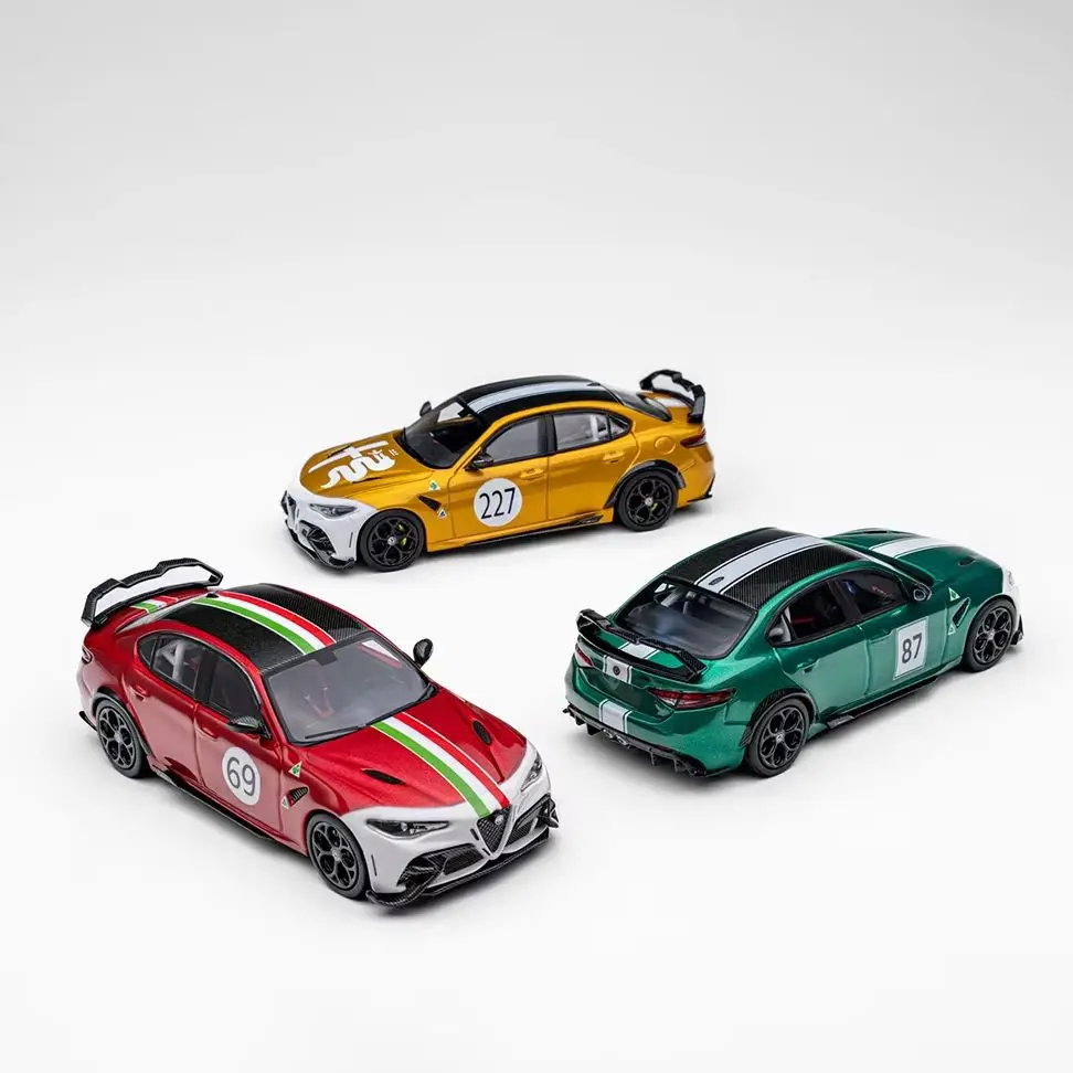 MG 1:64 Alfa Romeo GTAM Alloy Diecast Model Car Collectible Gift Static Display
MG 1:64 Alfa Romeo GTAM Alloy Diecast Model Car Collectible Gift Static Display