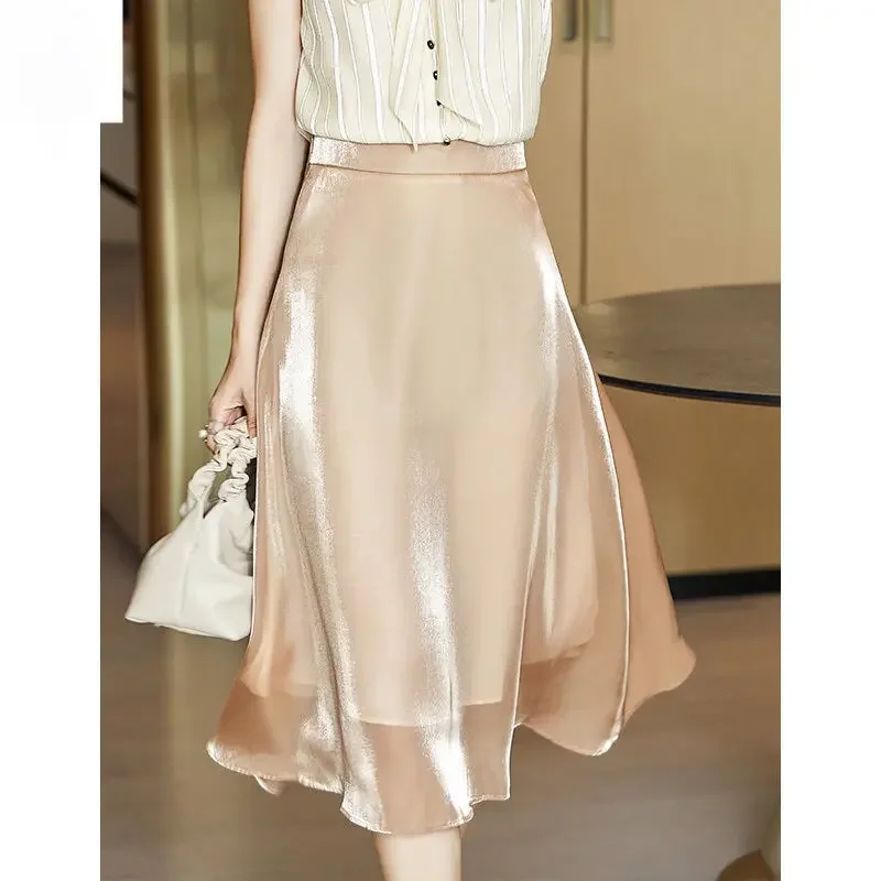Temperament Solid Color Yarn Spliced Half Length Skirt for Women's Mid Length New High Waist Fashion Versatile A-line Skirt M131
Temperament Solid Color Yarn Spliced Half Length Skirt for Women's Mid Length New High Waist Fashion Versatile A-line Skirt M131